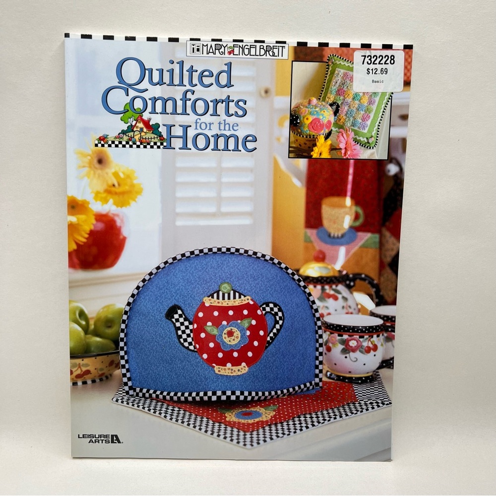 Mary Engelbreit Quilted Comforts for the Home Book Sewing